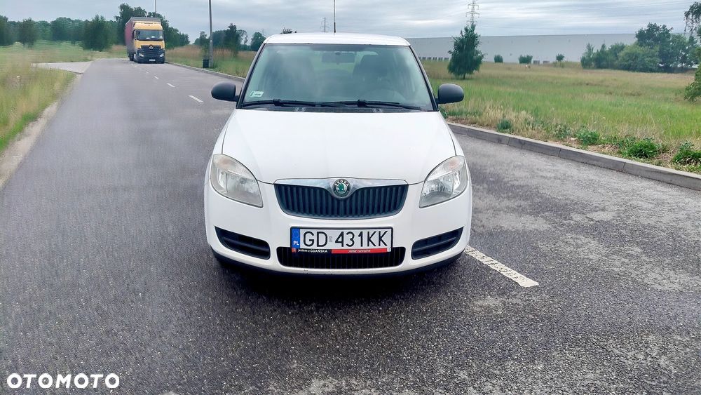 Skoda Fabia - 3