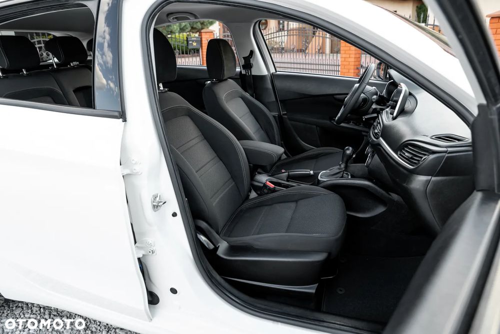 Fiat Tipo 1.6 MultiJet DCT Business Line - 25