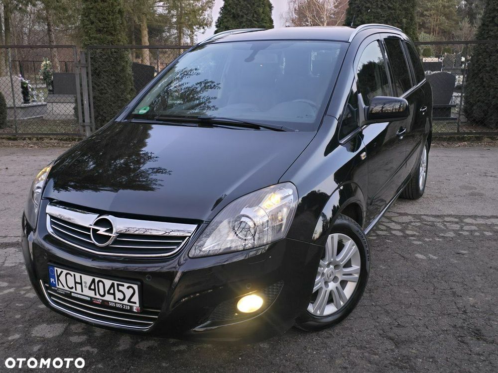 Opel Zafira 1.8 Cosmo - 4