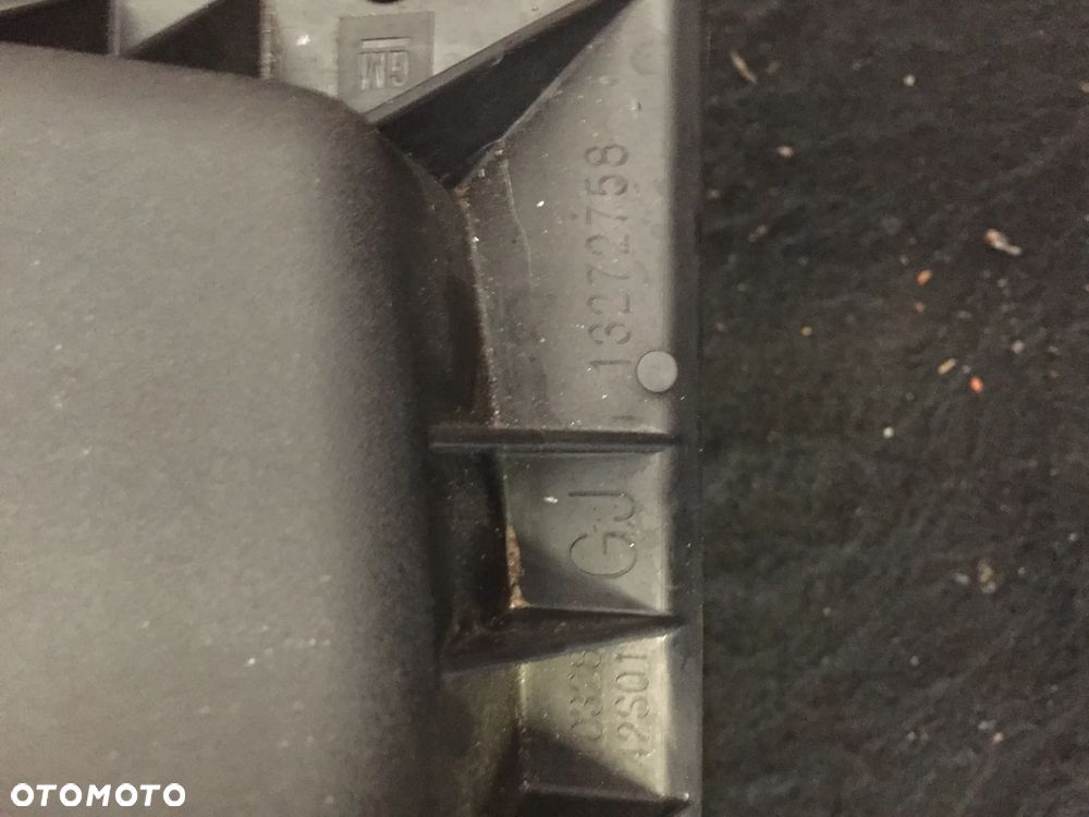 Licznik, panel sterowania, wentylator, przełącznik, zmieniarka CD, Obudowa filtra powietrza - OPEL ASTRA J - 16