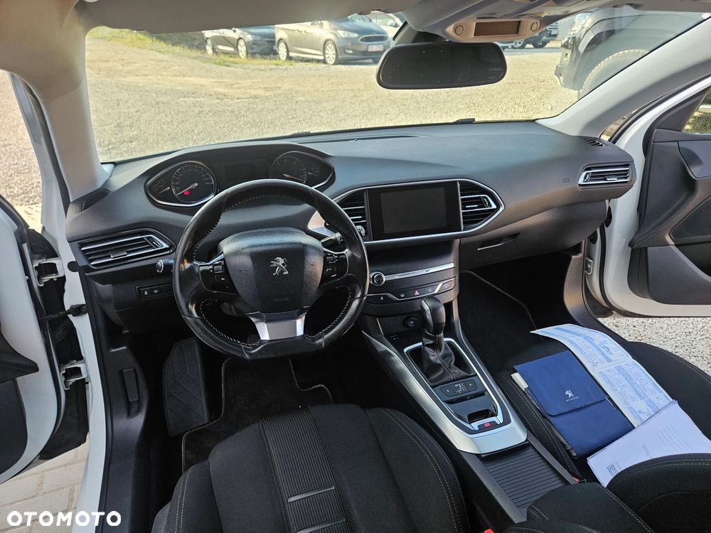 Peugeot 308 BlueHDi 150 EAT6 Stop & Start Allure - 19
