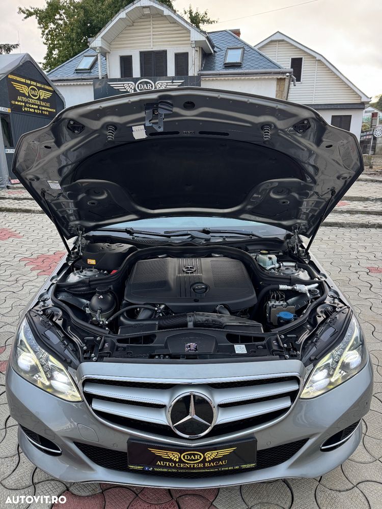 Mercedes-Benz E 250 BlueTEC 4Matic 7G-TRONIC - 7