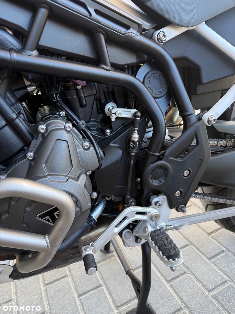 Triumph Tiger - 5