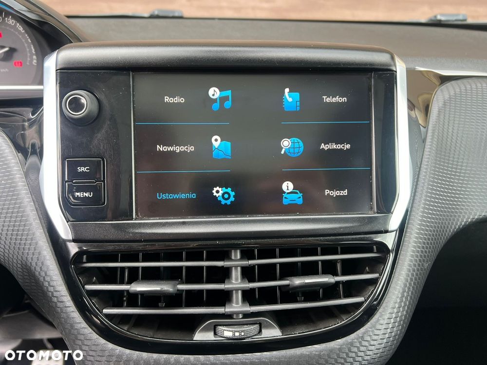 Peugeot 2008 - 23