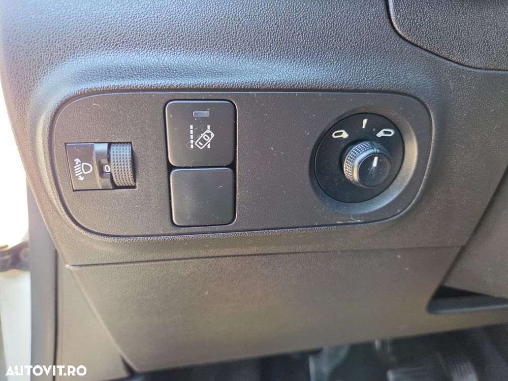 Citroën C3 Pure Tech 83 S&S FEEL - 28