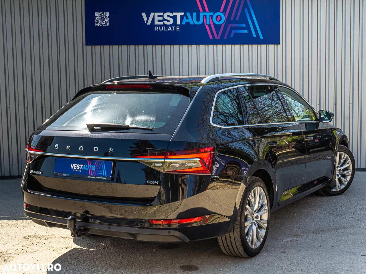 Skoda Superb 2.0 TDI 4X4 DSG Style - 3