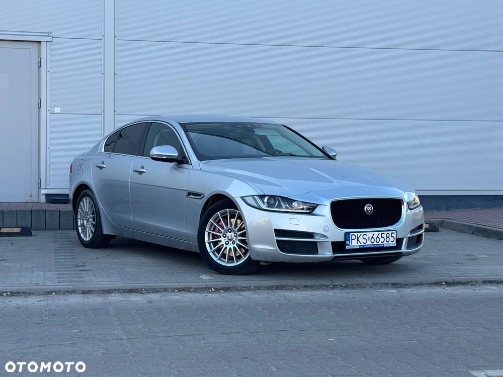 Jaguar XE E-Performance Pure - 20