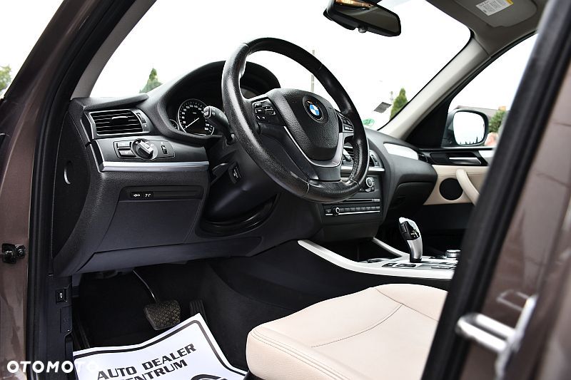 BMW X3 xDrive20d - 9