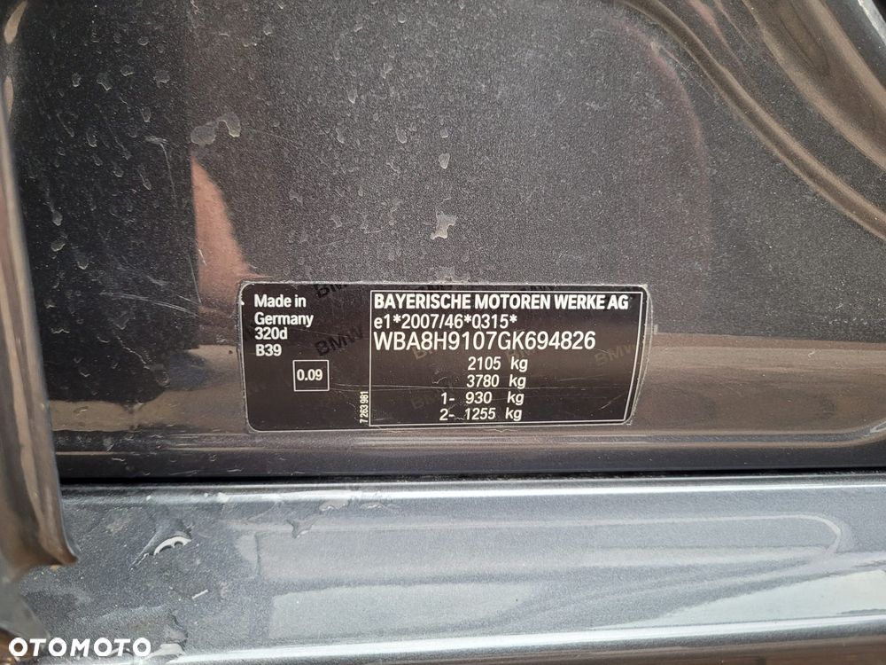 BMW Seria 3 320d Edition M Sport Shadow - 21