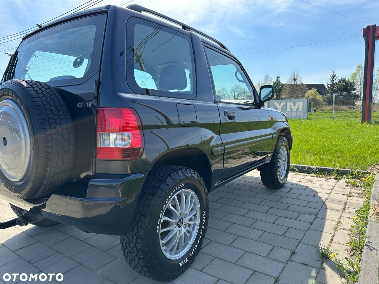 Mitsubishi Pajero Pinin - 8