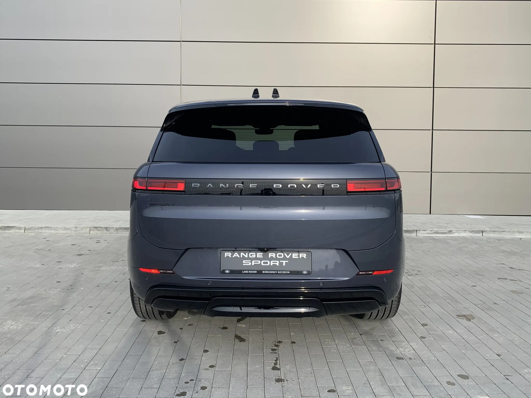 Land Rover Range Rover Sport - 8
