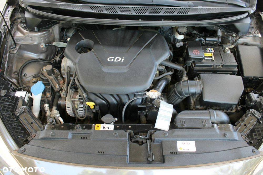 Kia Ceed - 32