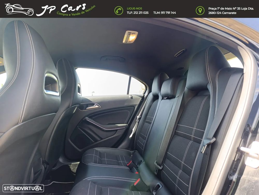 Mercedes-Benz A 180 d AMG Line - 19