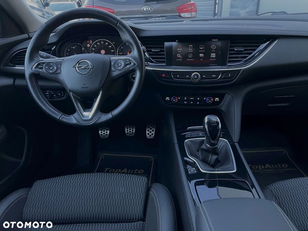 Opel Insignia 2.0 Ultimate - 33