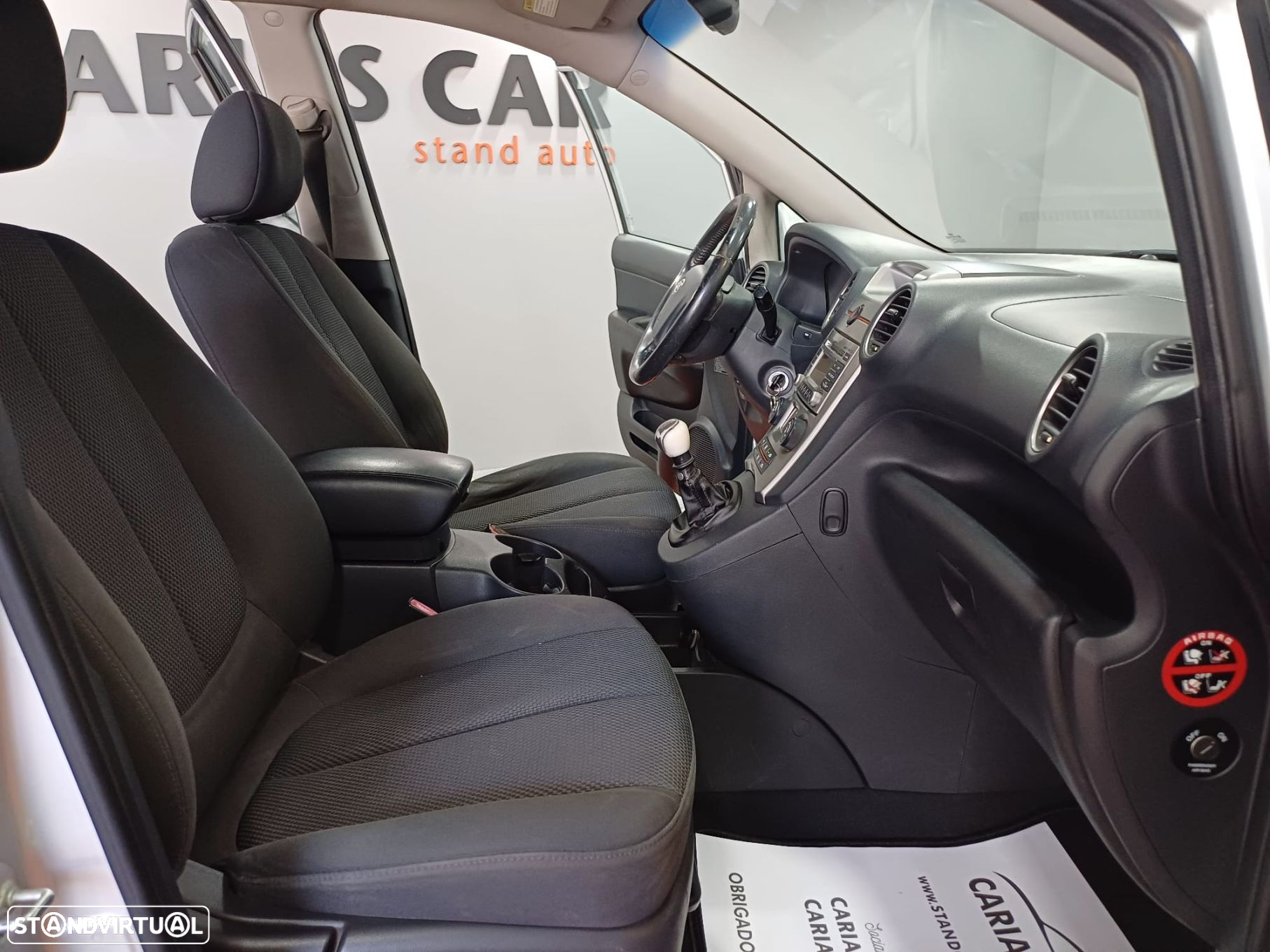 Kia Carens 2.0 CRDi EX - 11