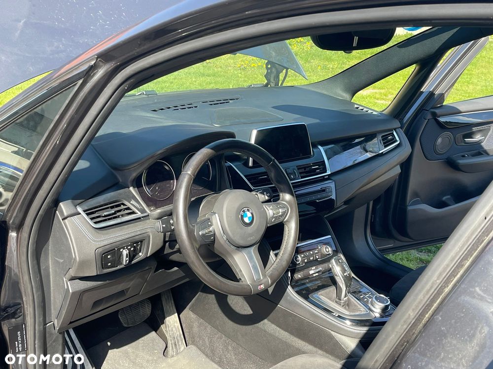 BMW Seria 2 218d M Sport - 10