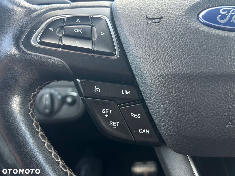 Ford Kuga 2.0 TDCi AWD ST-Line Black - 21