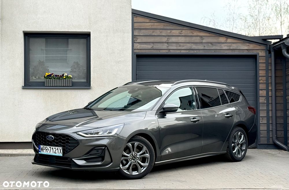 Ford Focus 1.0 EcoBoost mHEV ST-Line X - 2