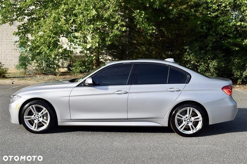 BMW Seria 3 330i xDrive Edition M Sport Shadow - 4