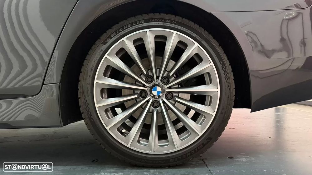 BMW 525 d Auto - 15