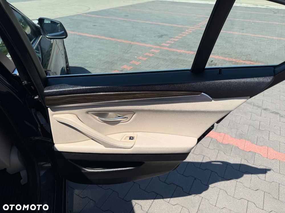 BMW Seria 5 520d - 21