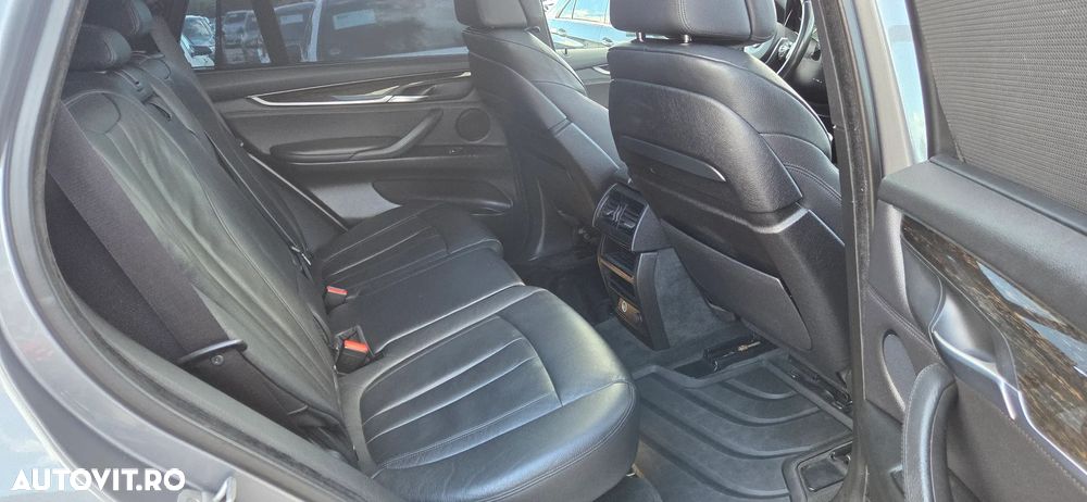 BMW X5 xDrive30d Sport-Aut. - 38