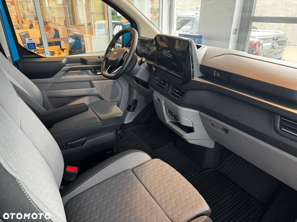Ford TourneoTITANIUMFWD - 7