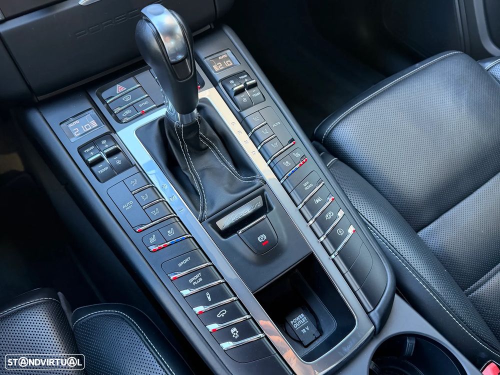 Porsche Macan GTS - 15