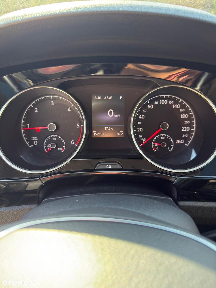 Volkswagen Touran 2.0 TDI BMT Highline DSG - 9
