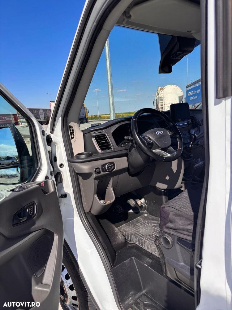 Ford Transit - 8