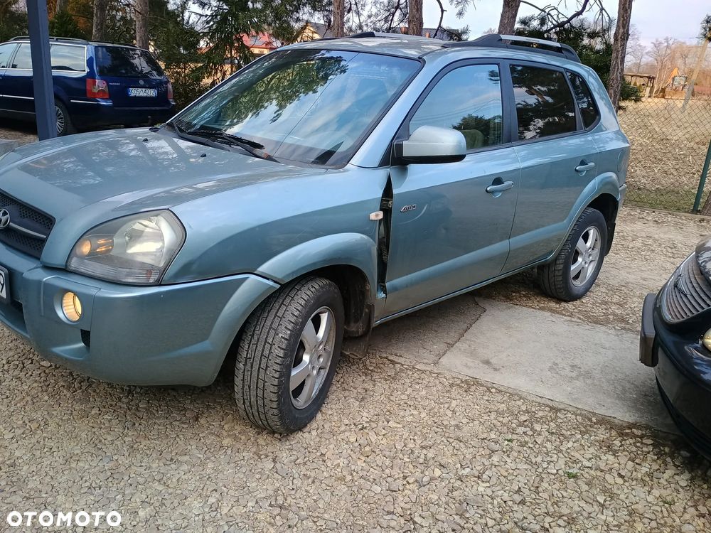 Hyundai Tucson - 2