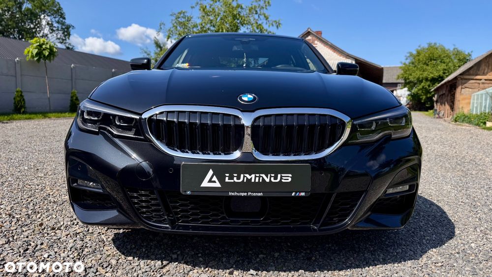 BMW Seria 3 320d xDrive M Sport Shadow sport - 25