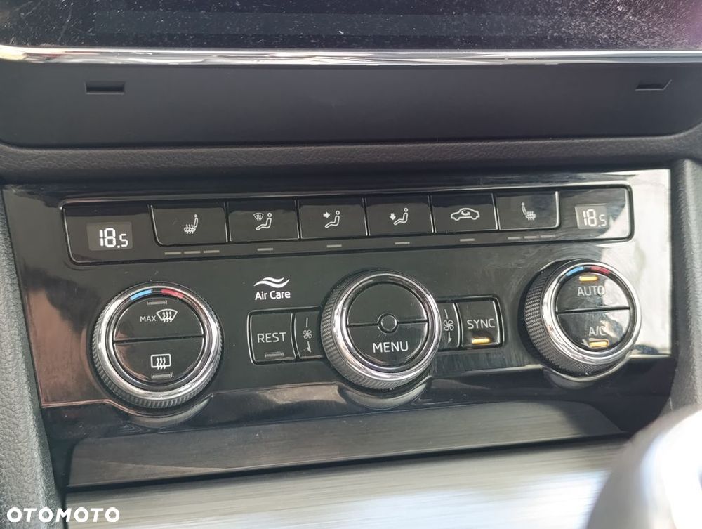 Skoda Superb 1.5 TSI Ambition - 37