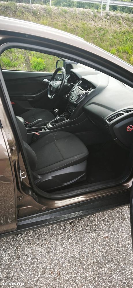 Ford Focus 1.5 EcoBoost Trend ASS - 6