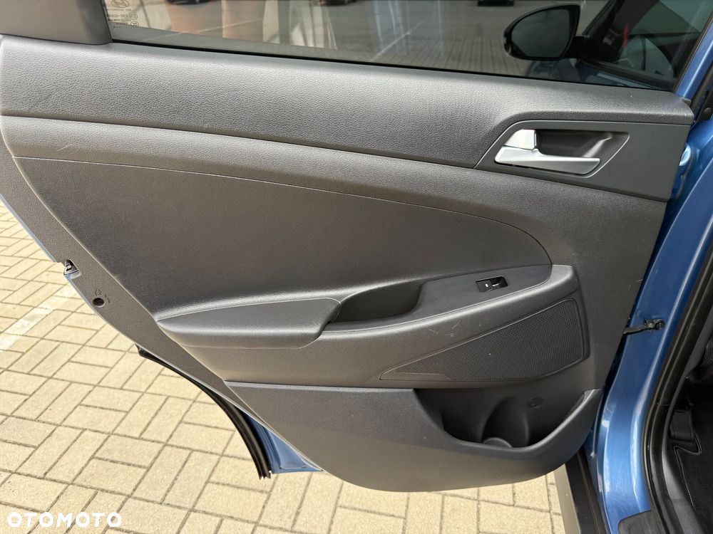 Hyundai Tucson blue 1.7 CRDi 2WD DCT Passion - 23