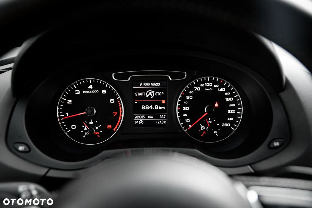Audi Q3 - 30