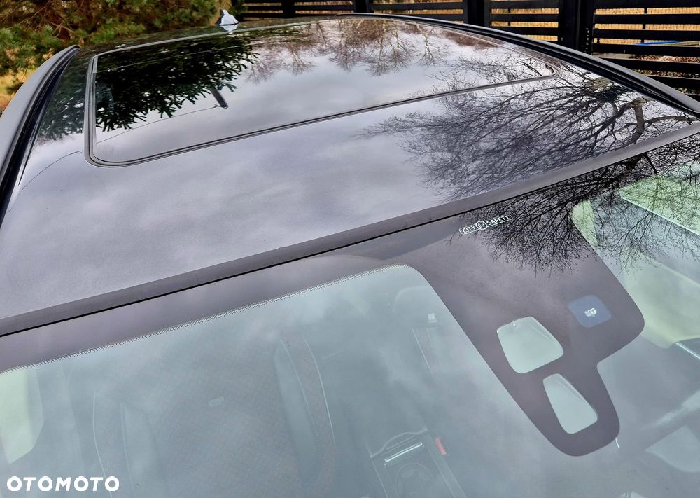 Volvo XC 60 D5 AWD RDesign - 29