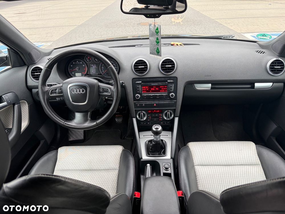 Audi A3 Sportback - 7