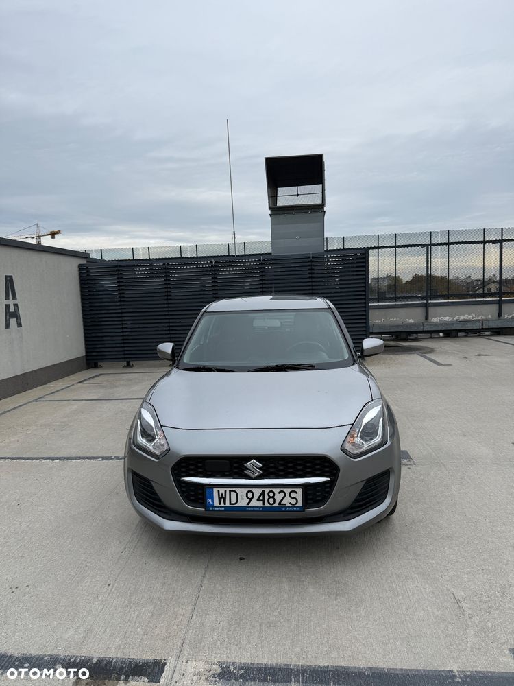 Suzuki Swift 2022 photo 2