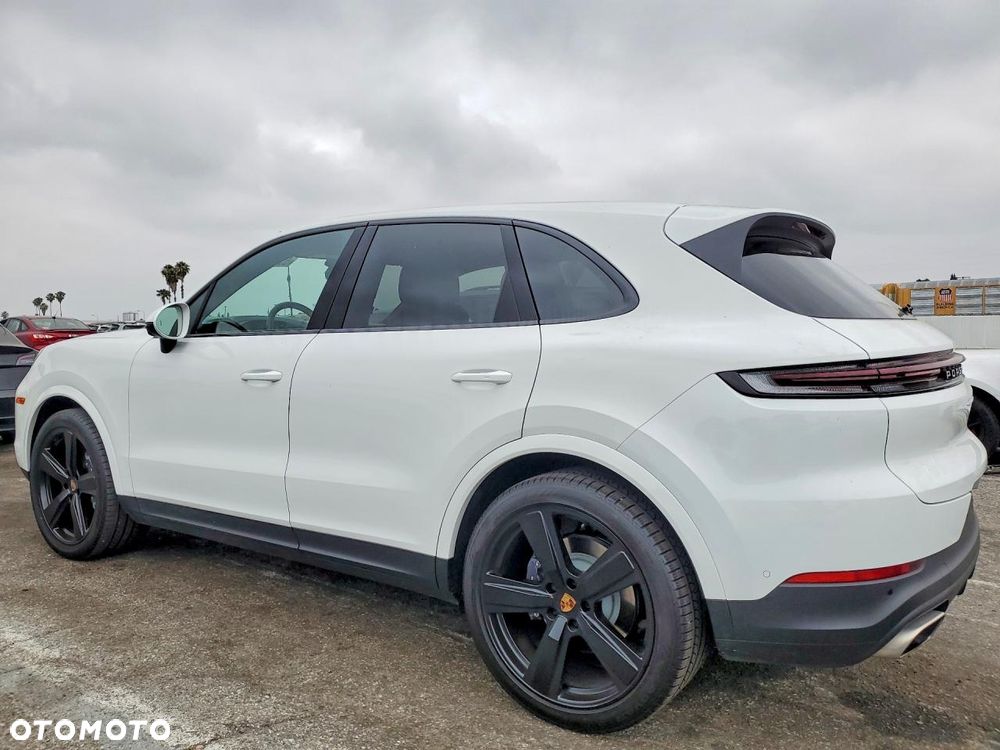 Porsche Cayenne Tiptronic S - 3