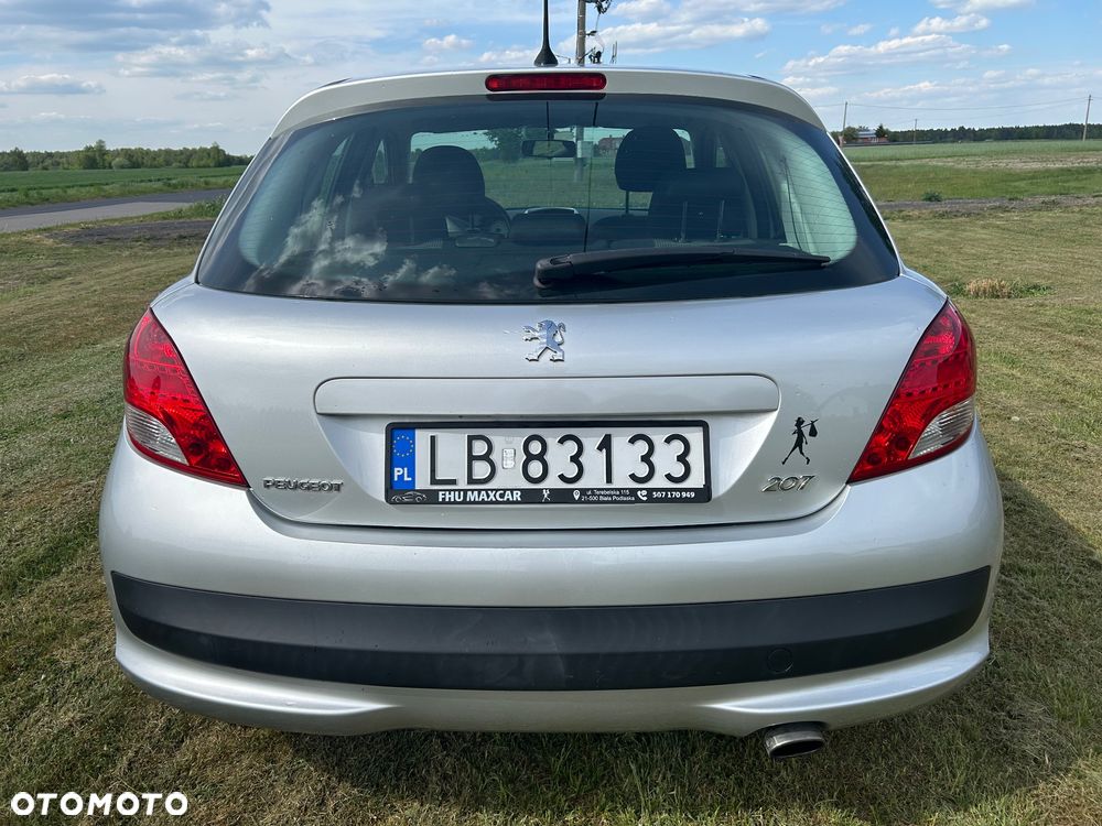 Peugeot 207 1.6 - 5