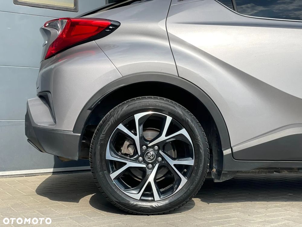 Toyota C-HR 1.8 Hybrid Prestige - 13