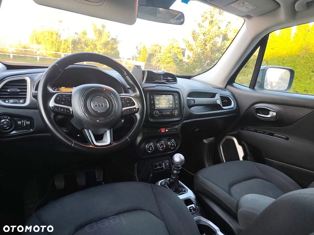 Jeep Renegade - 10