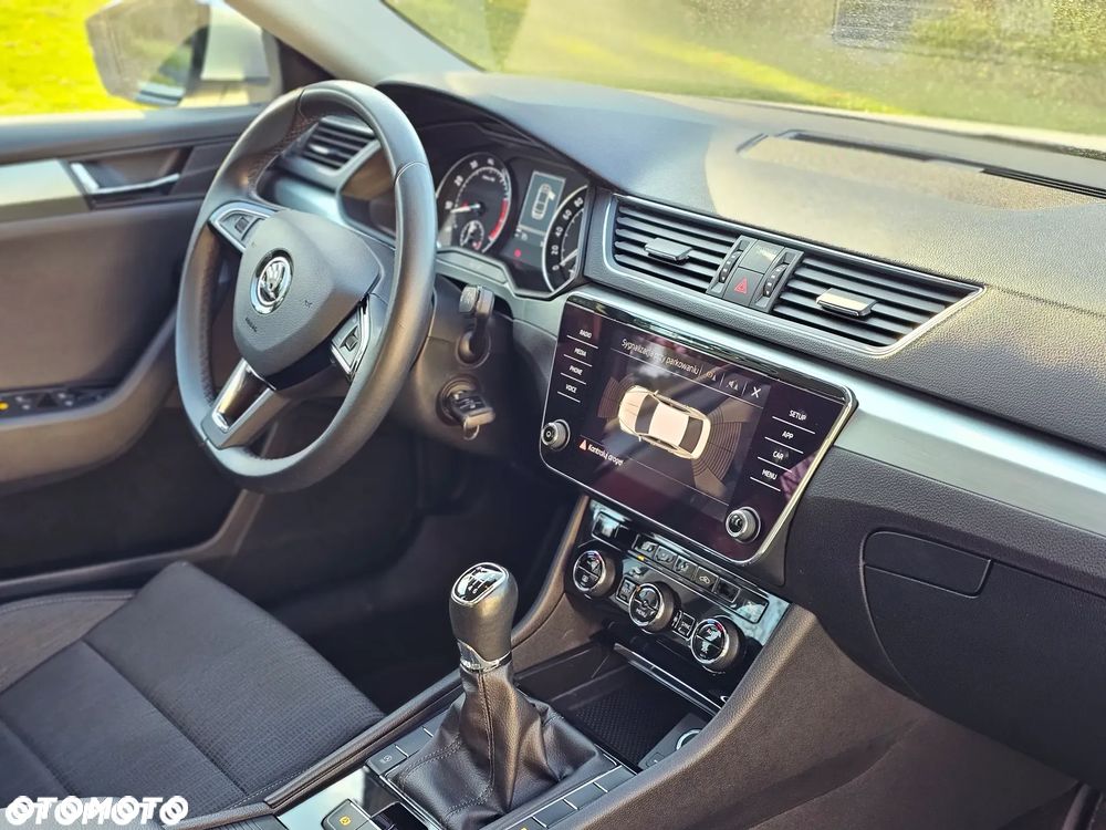 Skoda Superb 1.5 TSI Ambition - 33