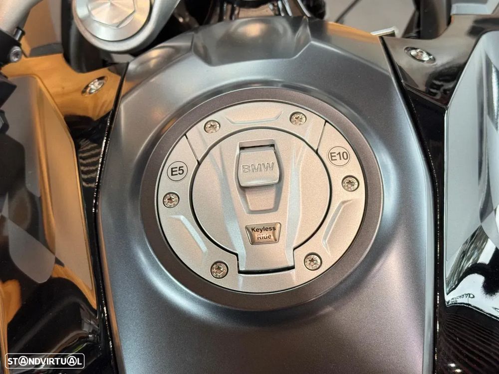 BMW F 900 R - 10