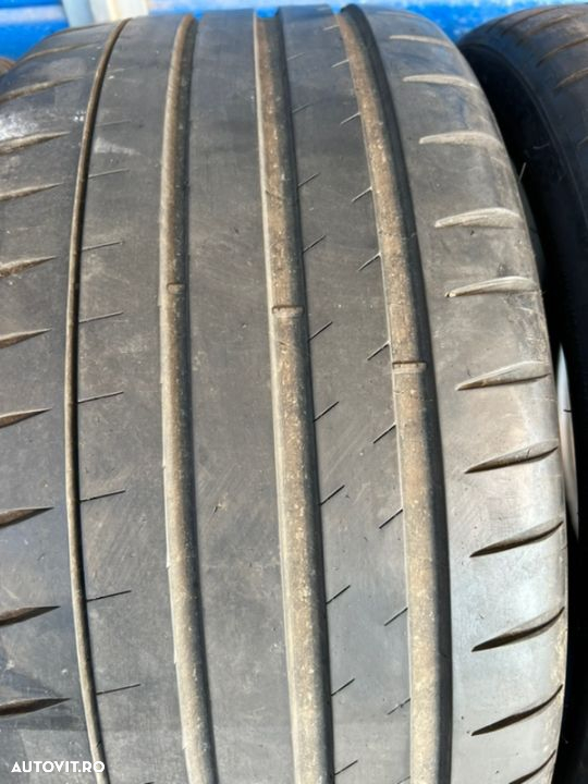 vând 4 anvelope 235/35/19 Michelin de vară second - 5