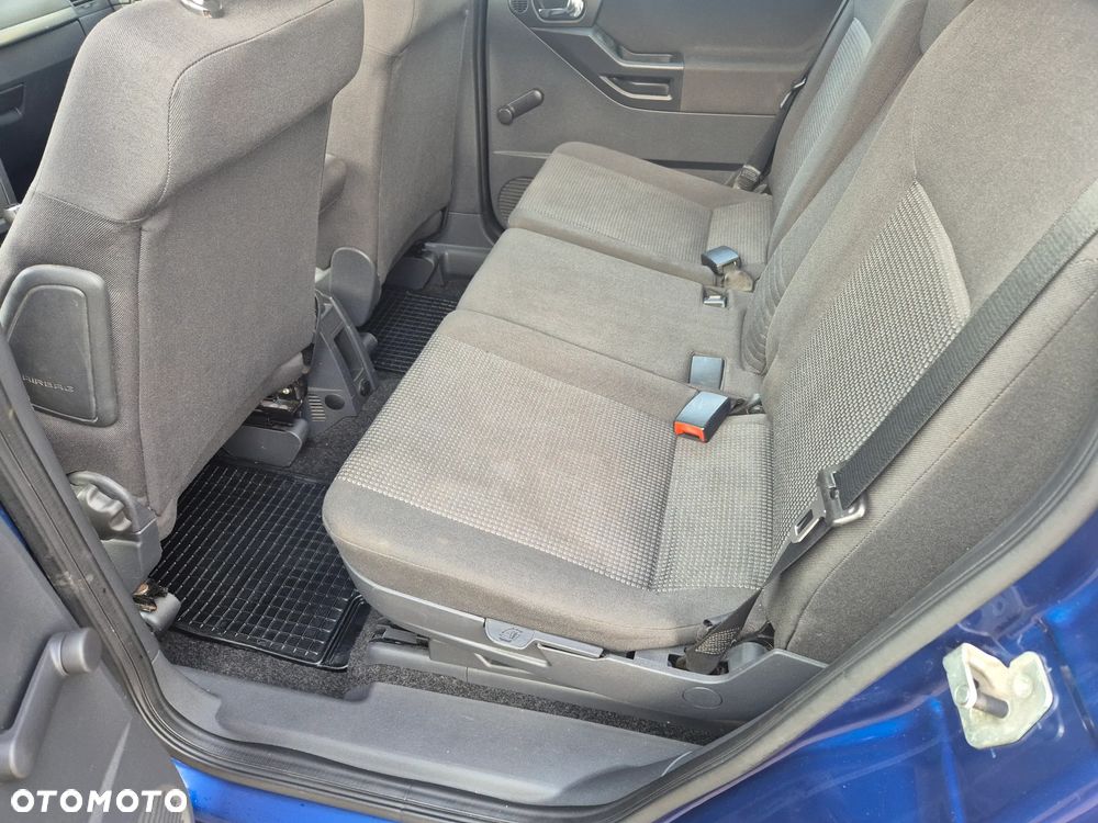 Opel Meriva 1.6 16V - 11