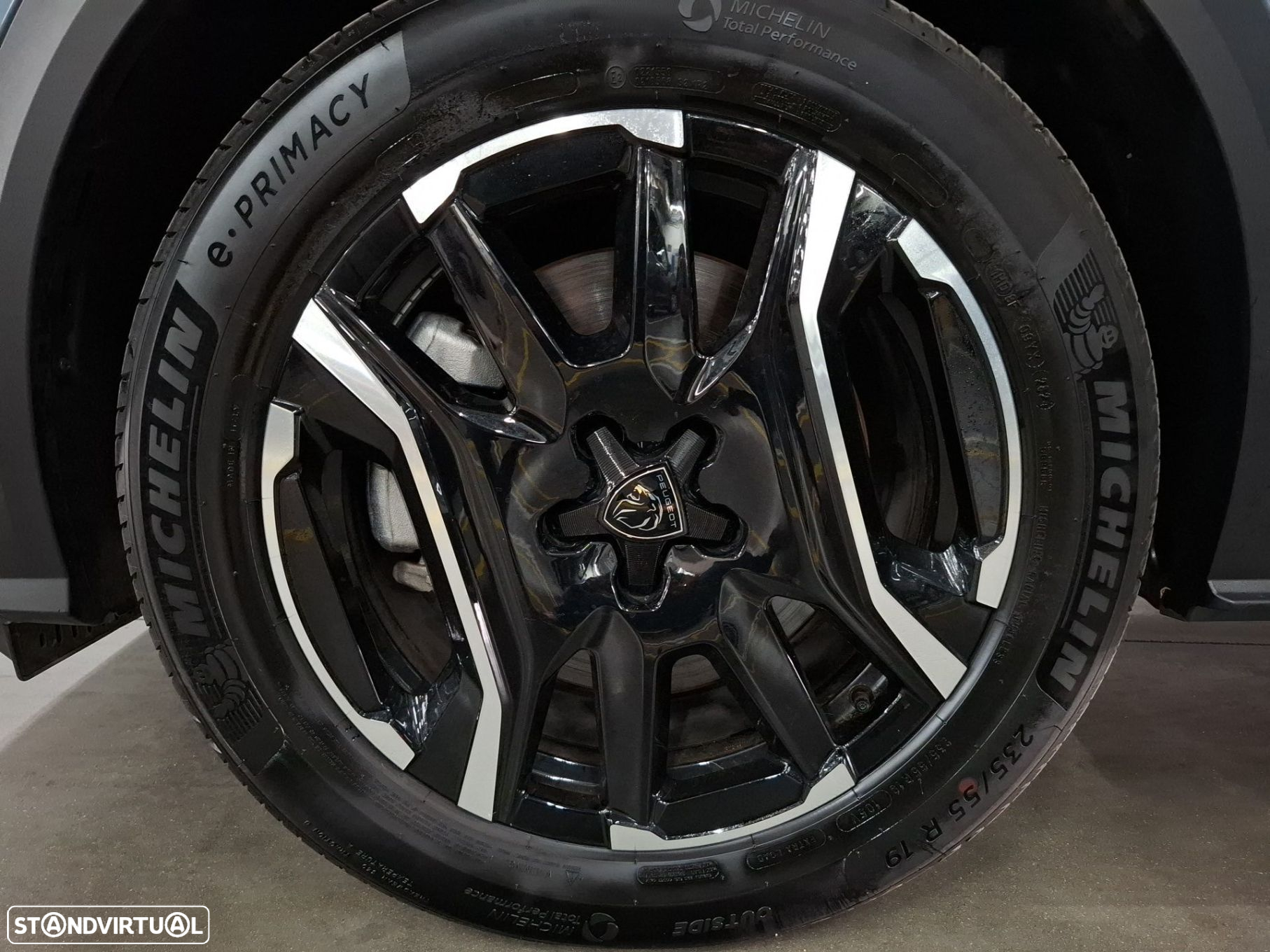 Peugeot E-3008 73 kWh Allure - 26