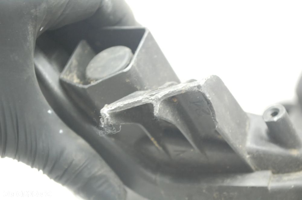 LAMPA PRAWY PRZÓD PRZEDNIA PRAWA TOYOTA YARIS III - 5