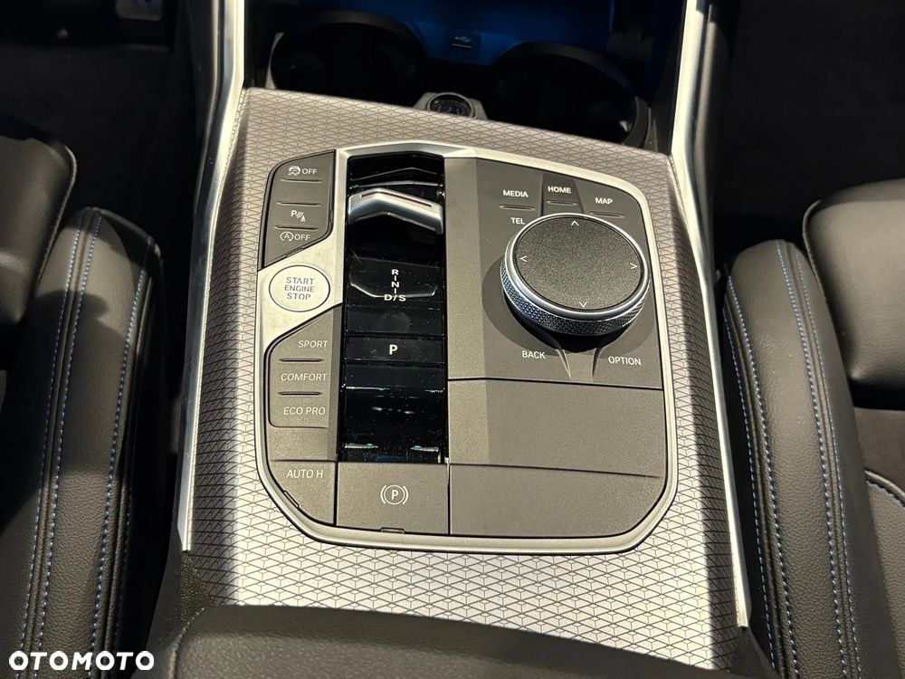 BMW Seria 3 320i M Sport sport - 19